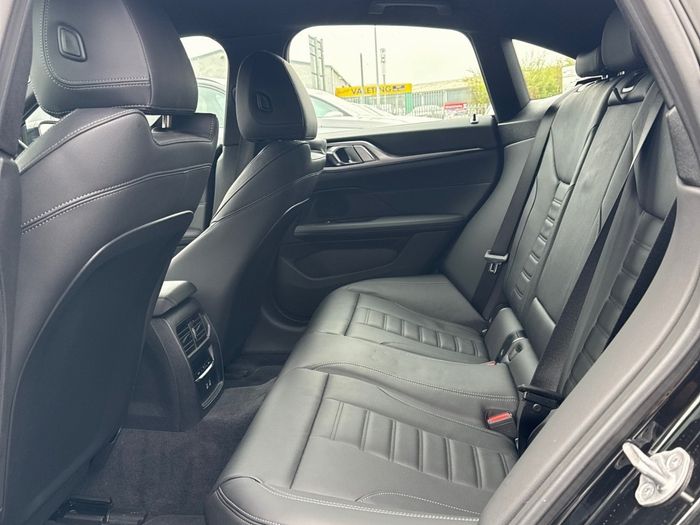 BMW i4 2026