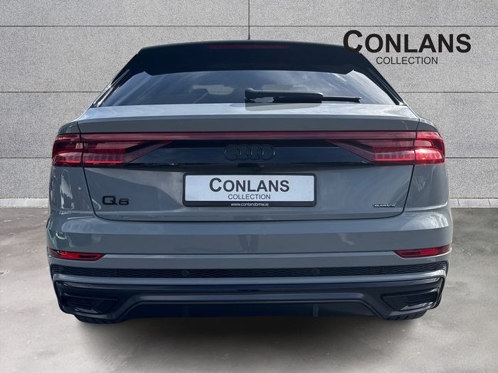 Audi Q8 2022