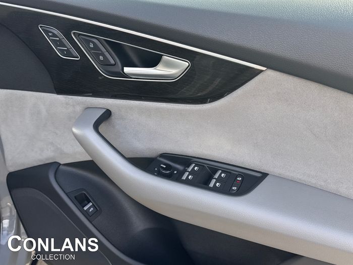 Audi Q8 2022
