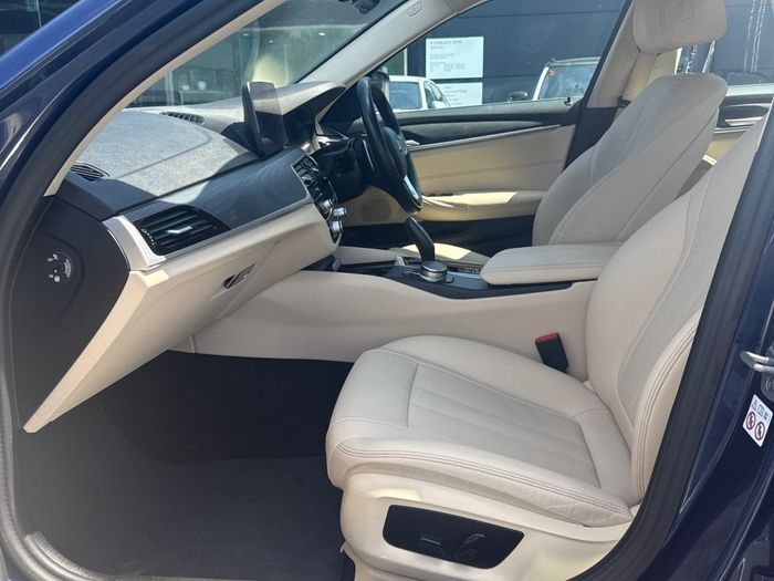 BMW 5 Series 2023
