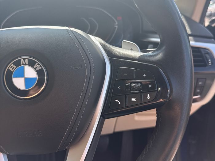BMW 5 Series 2023