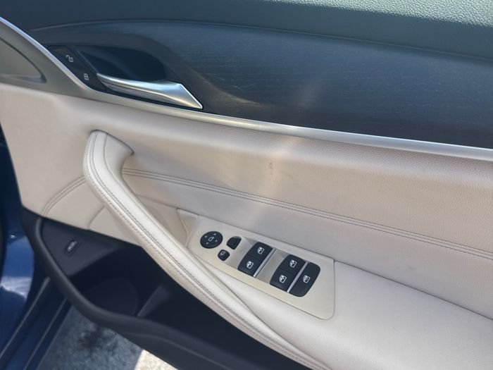 BMW 5 Series 2023