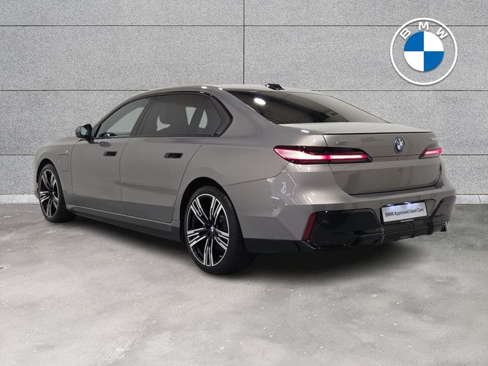BMW 7 Series 2023