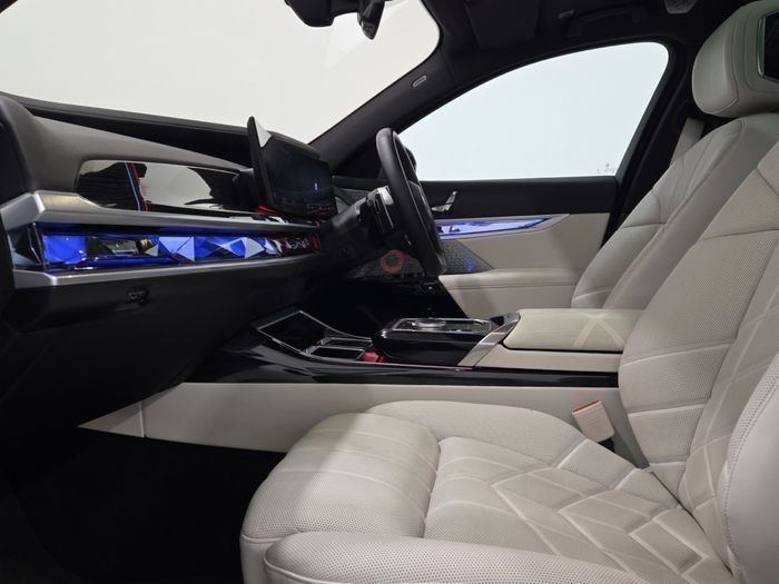 BMW 7 Series 2023