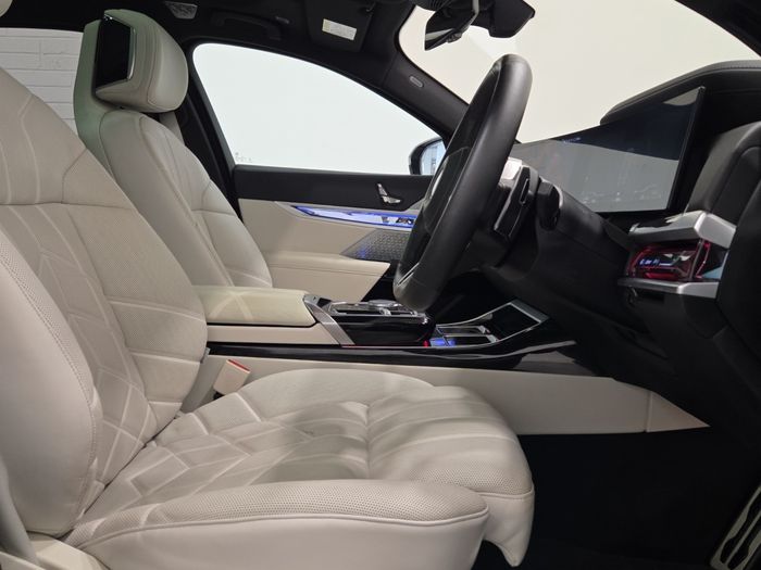 BMW 7 Series 2023