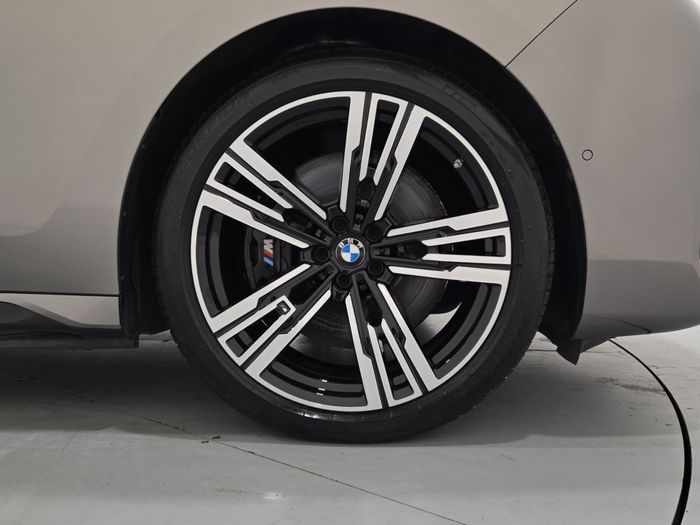 BMW 7 Series 2023