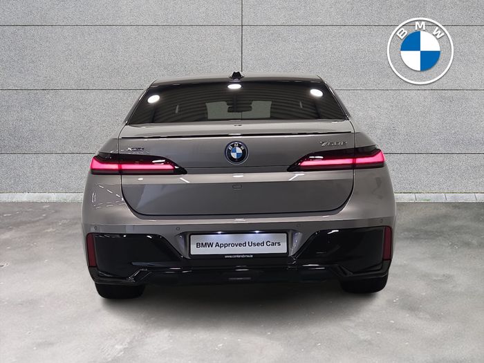 BMW 7 Series 2023