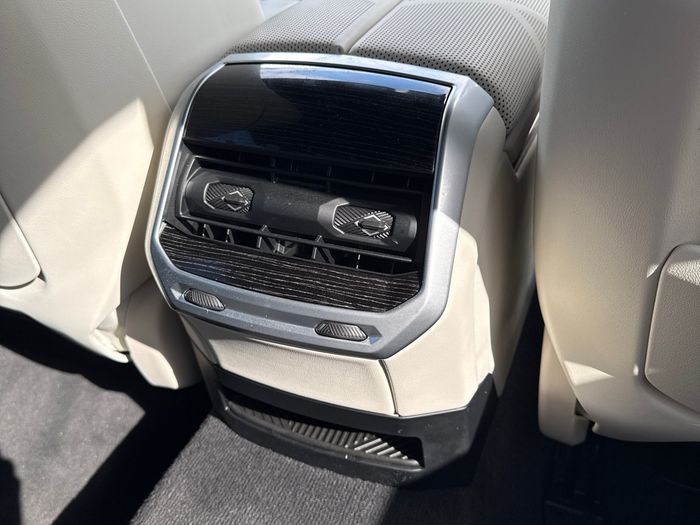 BMW 7 Series 2023