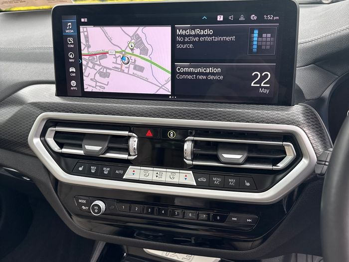 BMW iX3 2024