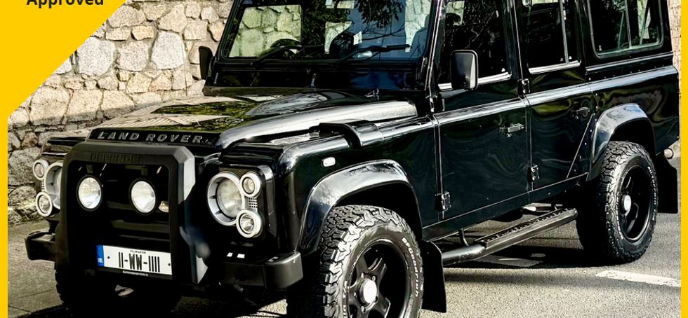 Land Rover Defender 2011
