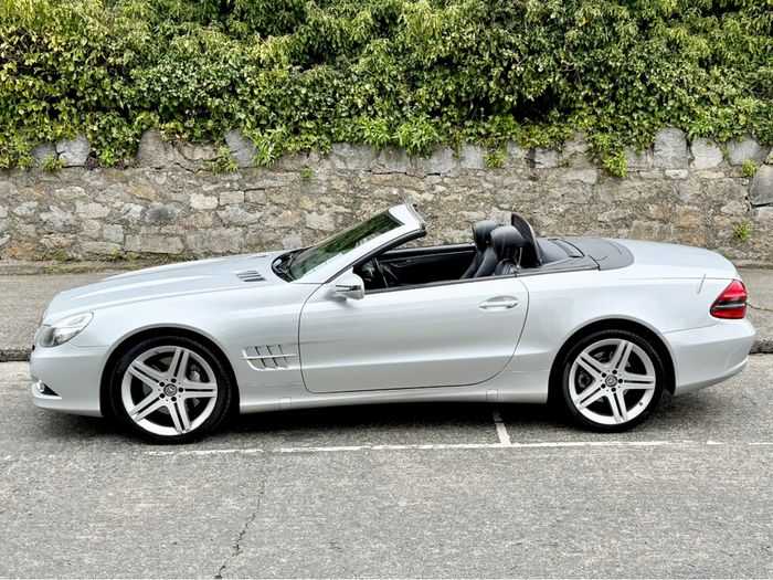 Mercedes-Benz SL-Class 2010