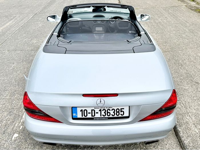Mercedes-Benz SL-Class 2010