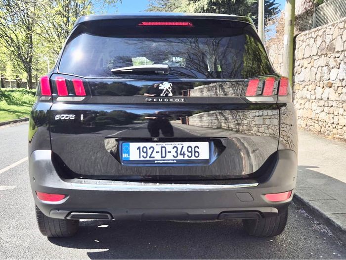 Peugeot 5008 2019
