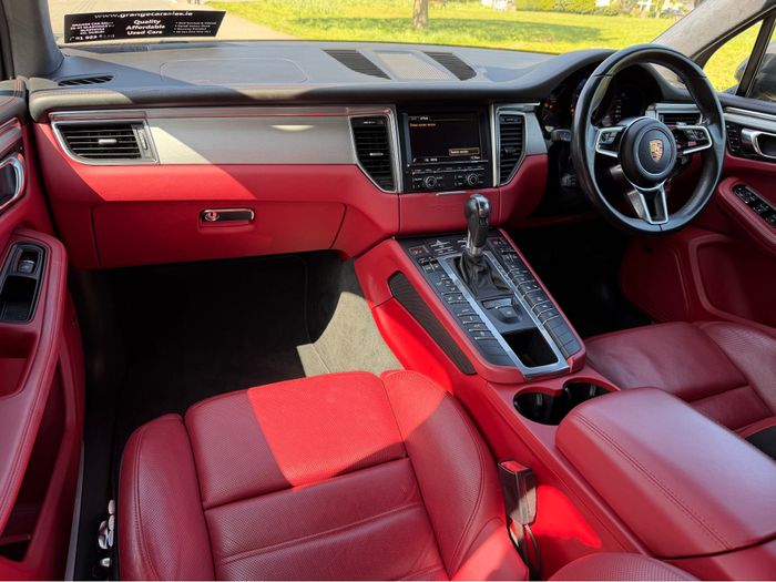 Porsche Macan 2015