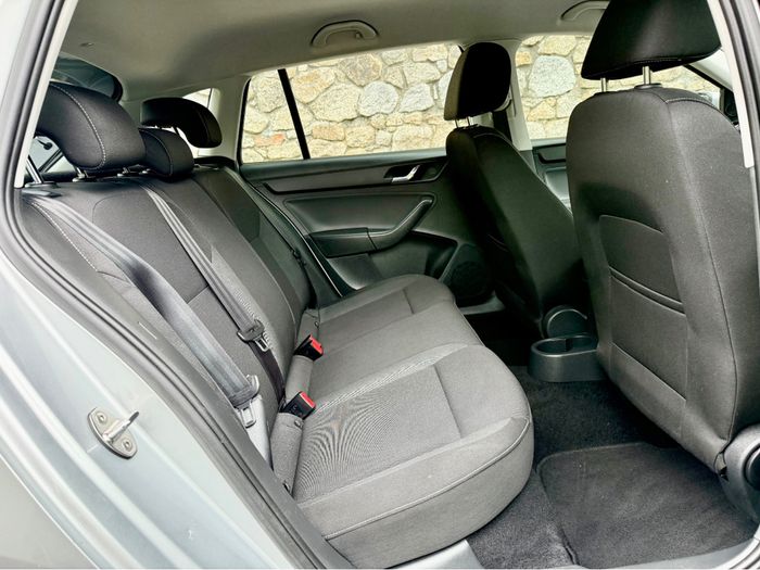 Skoda Rapid 2015