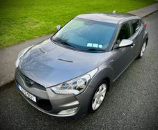 Hyundai Veloster 2013