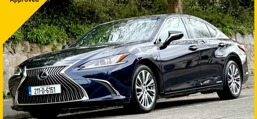 Lexus ES 300h 2021