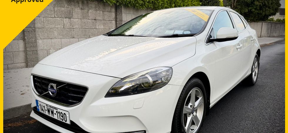 Volvo V40 2014