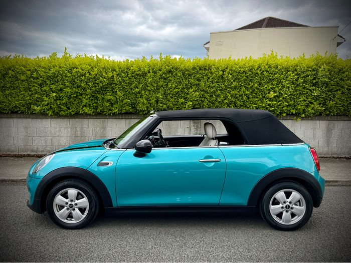 MINI CONVERTIBLE 2018