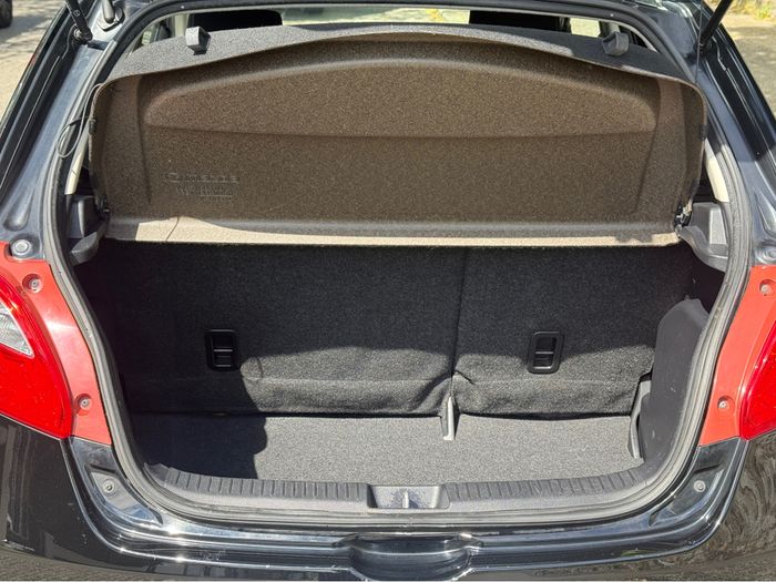 Mazda 2 2010