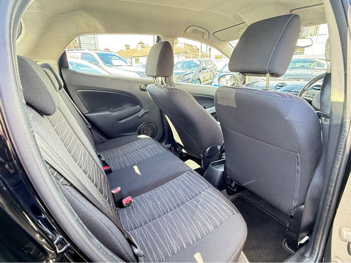 Mazda 2 2010