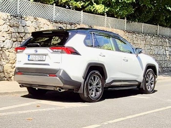 Toyota Rav4 2024