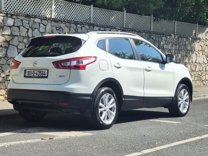 Nissan QASHQAI 2016