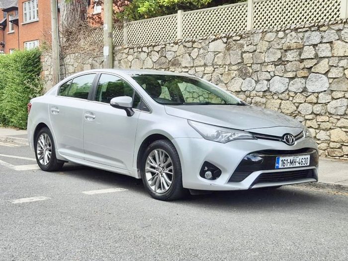 Toyota Avensis 2016