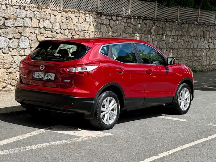 Nissan QASHQAI 2014