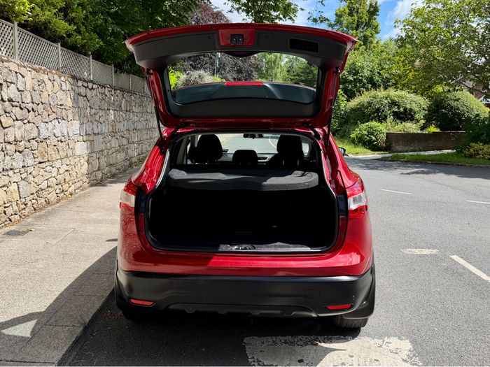 Nissan QASHQAI 2014