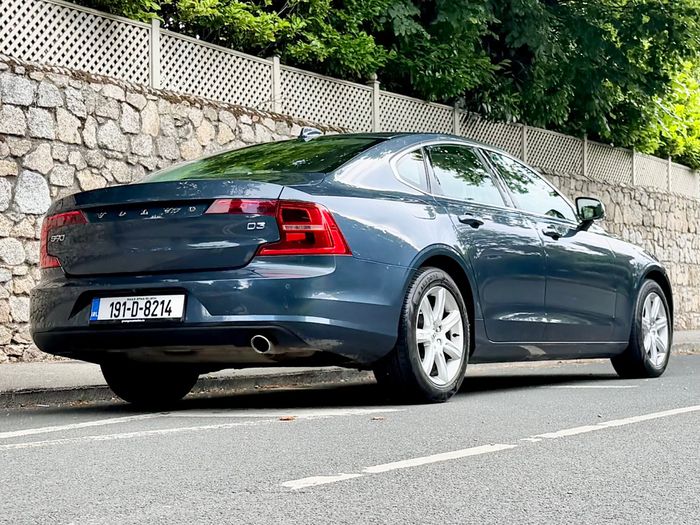 Volvo S90 2019