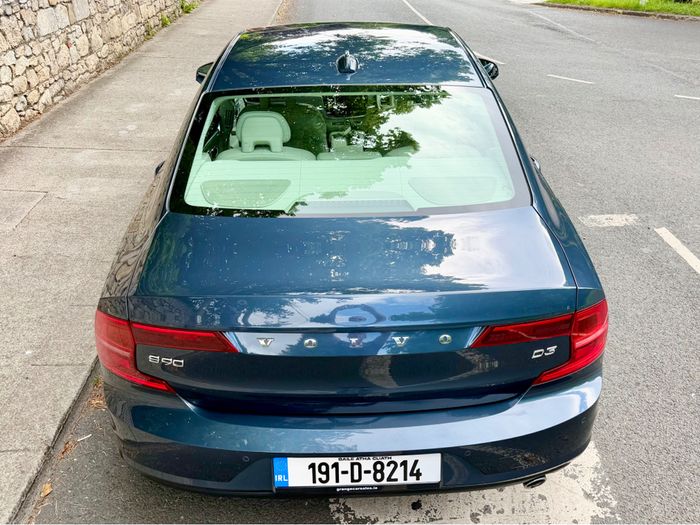 Volvo S90 2019