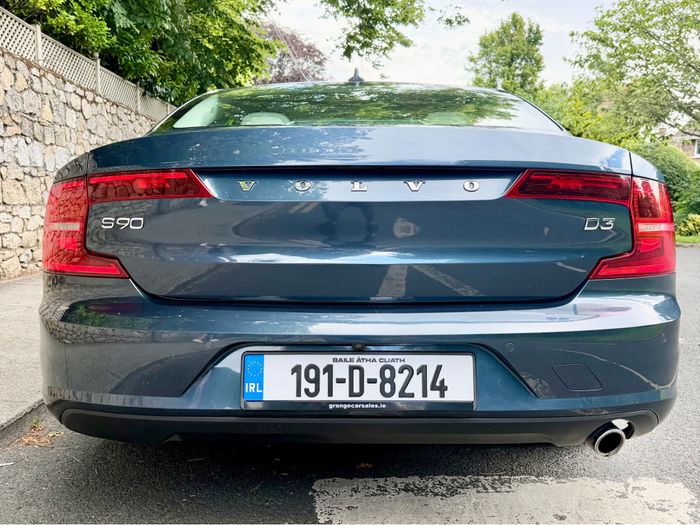 Volvo S90 2019