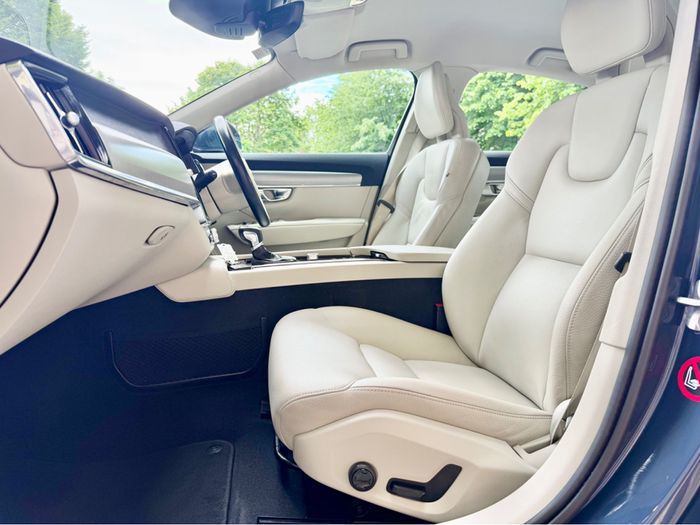Volvo S90 2019