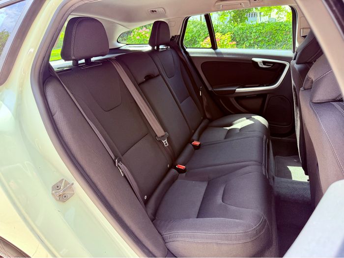 Volvo V60 2014
