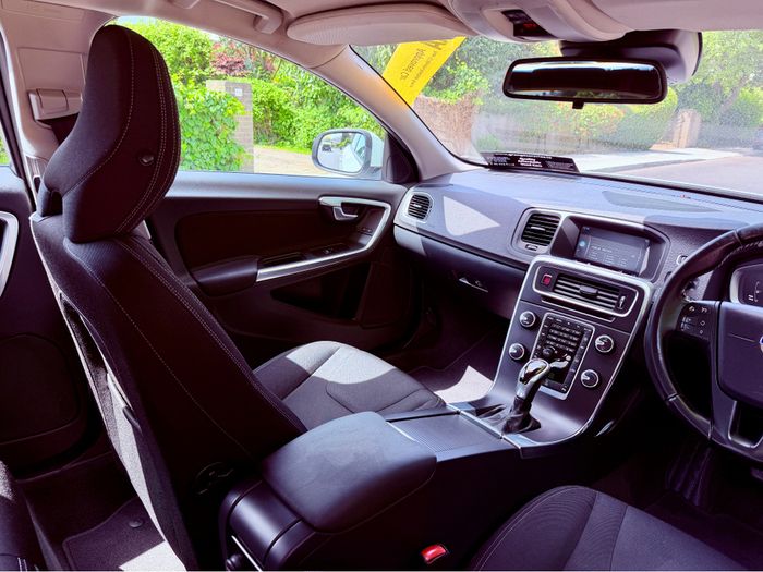 Volvo V60 2014