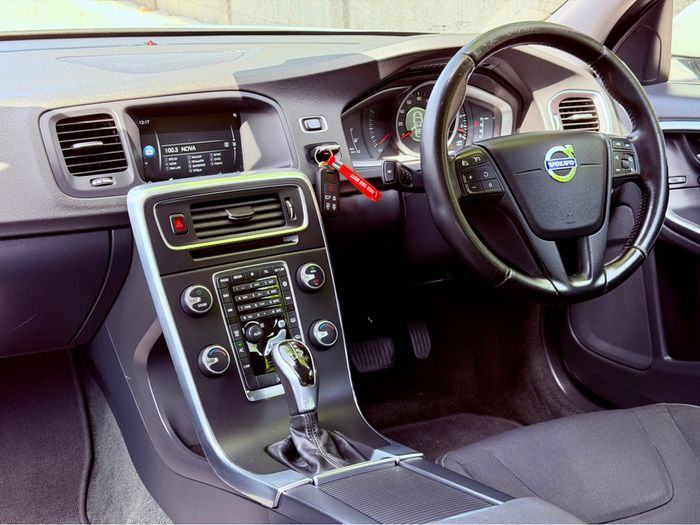 Volvo V60 2014