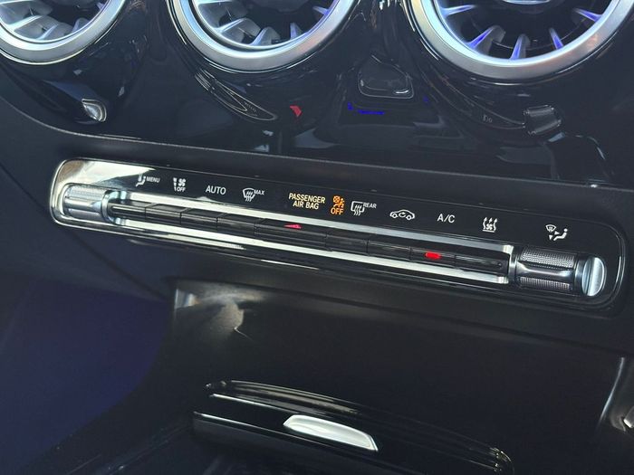 Mercedes-Benz CLA Class 2025