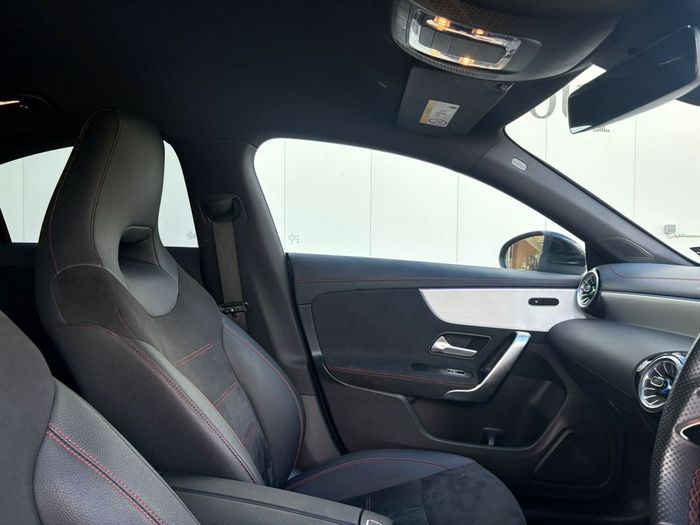 Mercedes-Benz CLA Class 2025