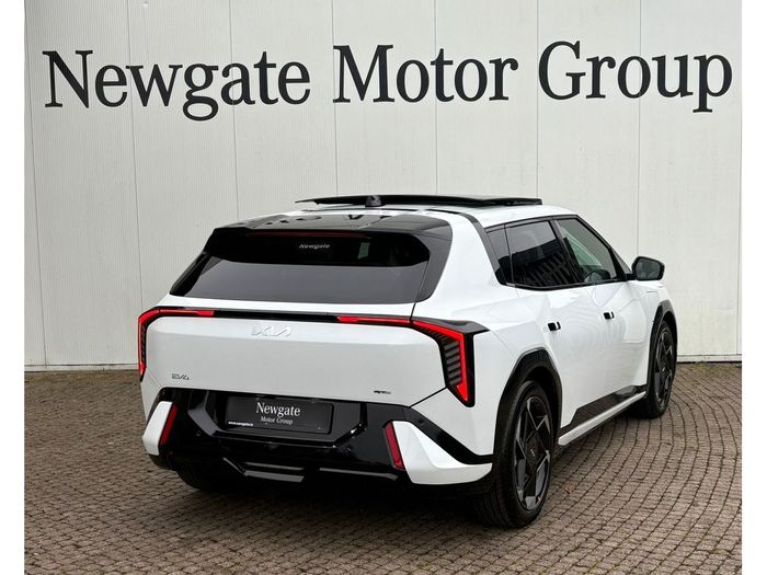 Kia EV4 2025