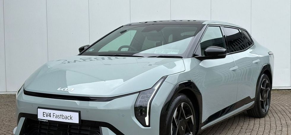 Kia EV4 2026