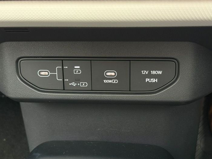 Kia EV4 2026