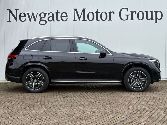Mercedes-Benz GLC-Class 2025