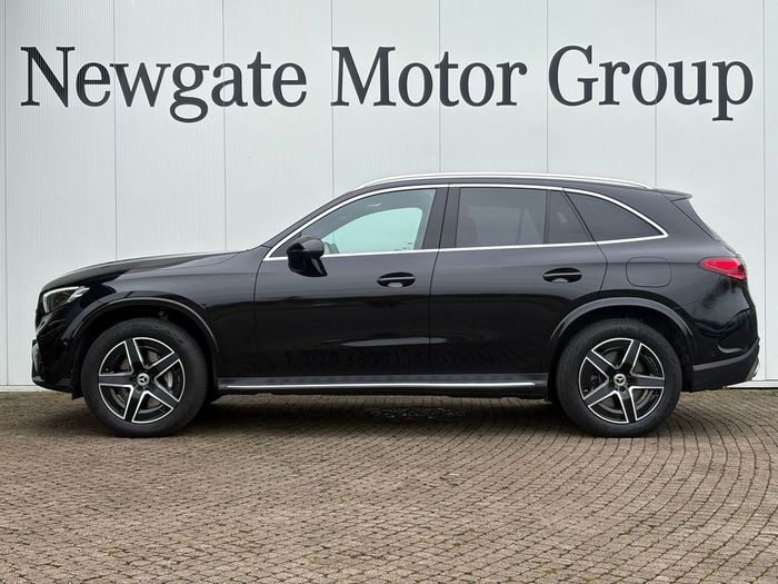 Mercedes-Benz GLC-Class 2025