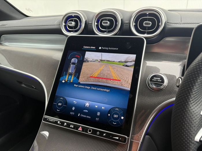 Mercedes-Benz GLC-Class 2025