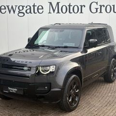 Land Rover Defender 2025