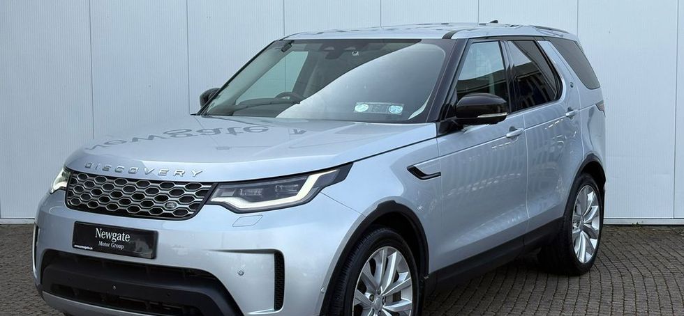 Land Rover Discovery 2024