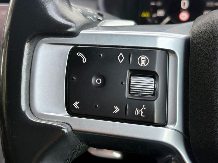 Land Rover Discovery 2024