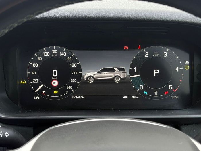 Land Rover Discovery 2024