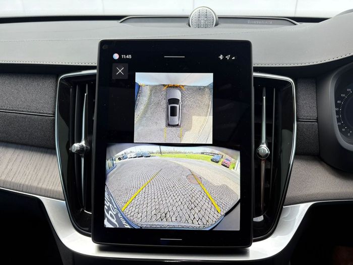 Volvo XC90 2025